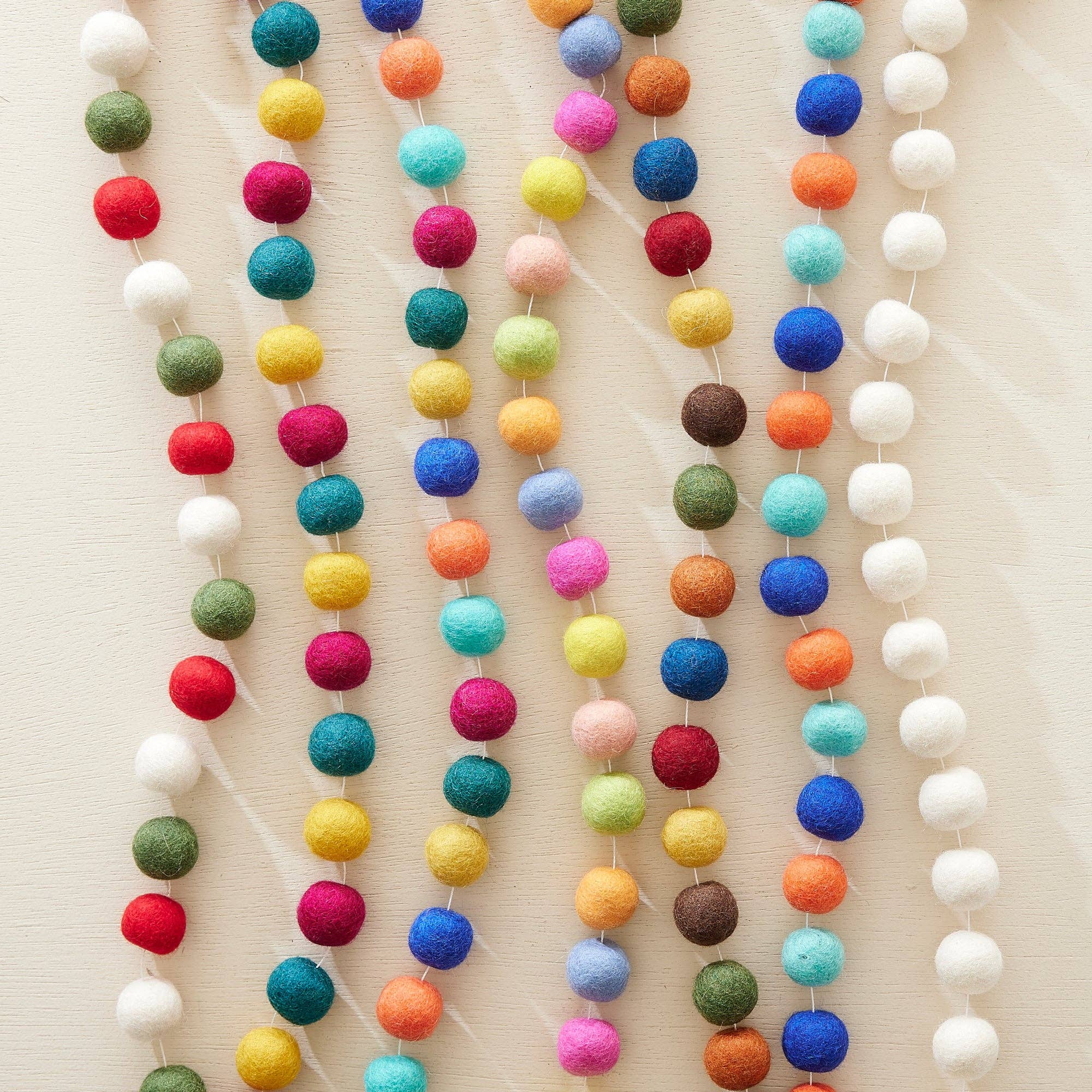 TARULATA Boho Felt Ball Pompom Garland 200cm