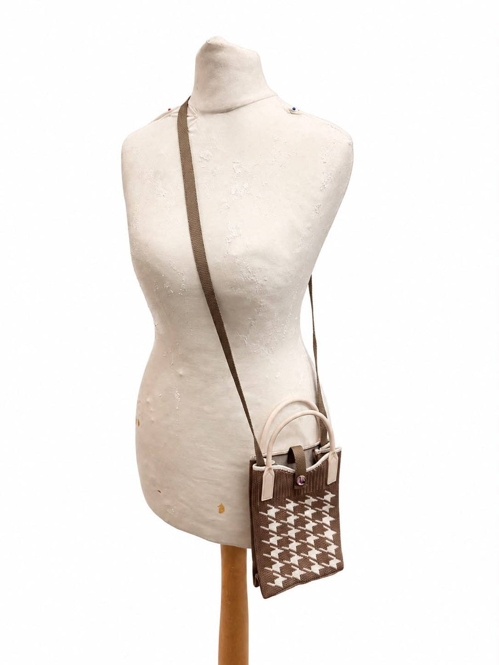Knit Crossbody Phone Bag with Rubber Handles