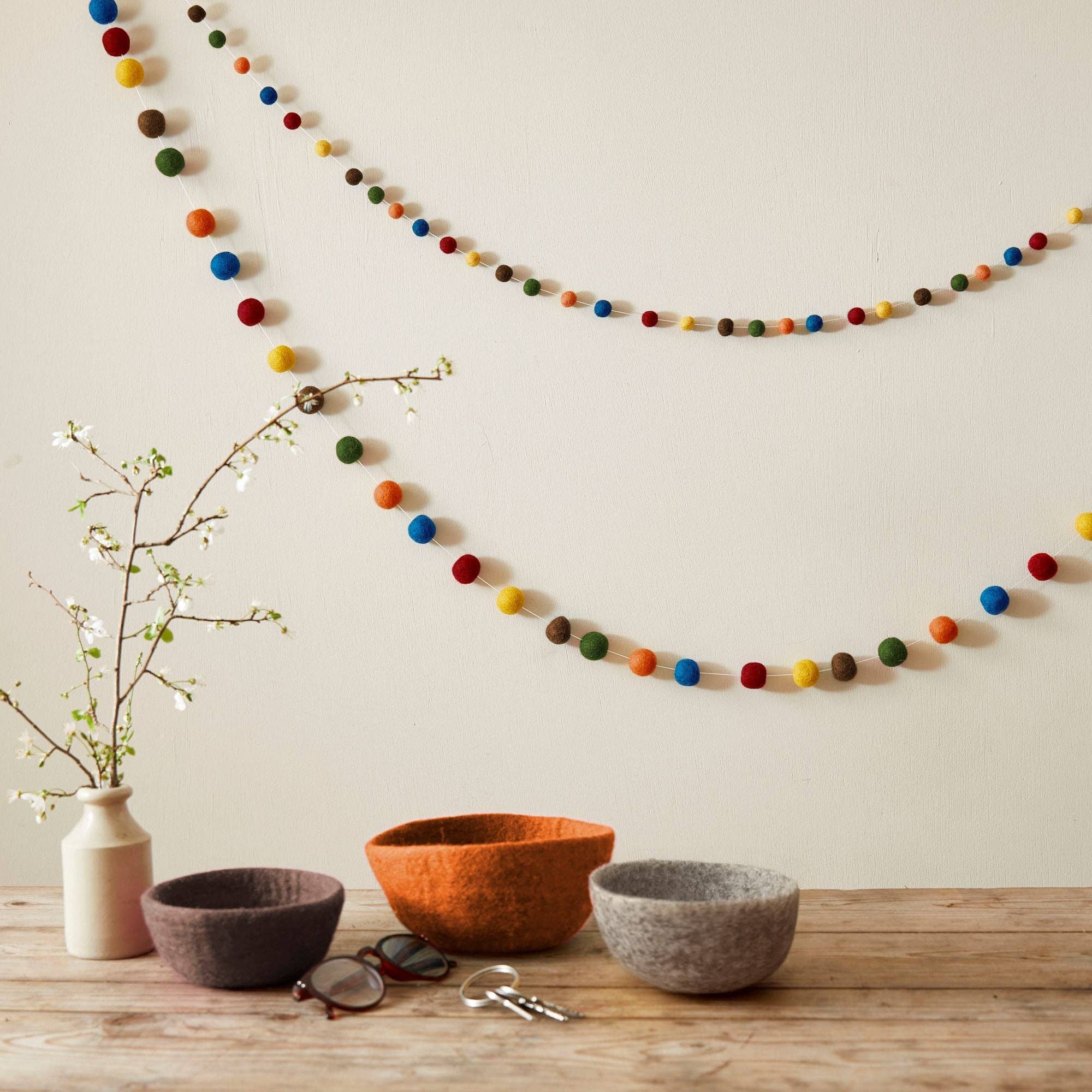 TARULATA Boho Felt Ball Pompom Garland 200cm