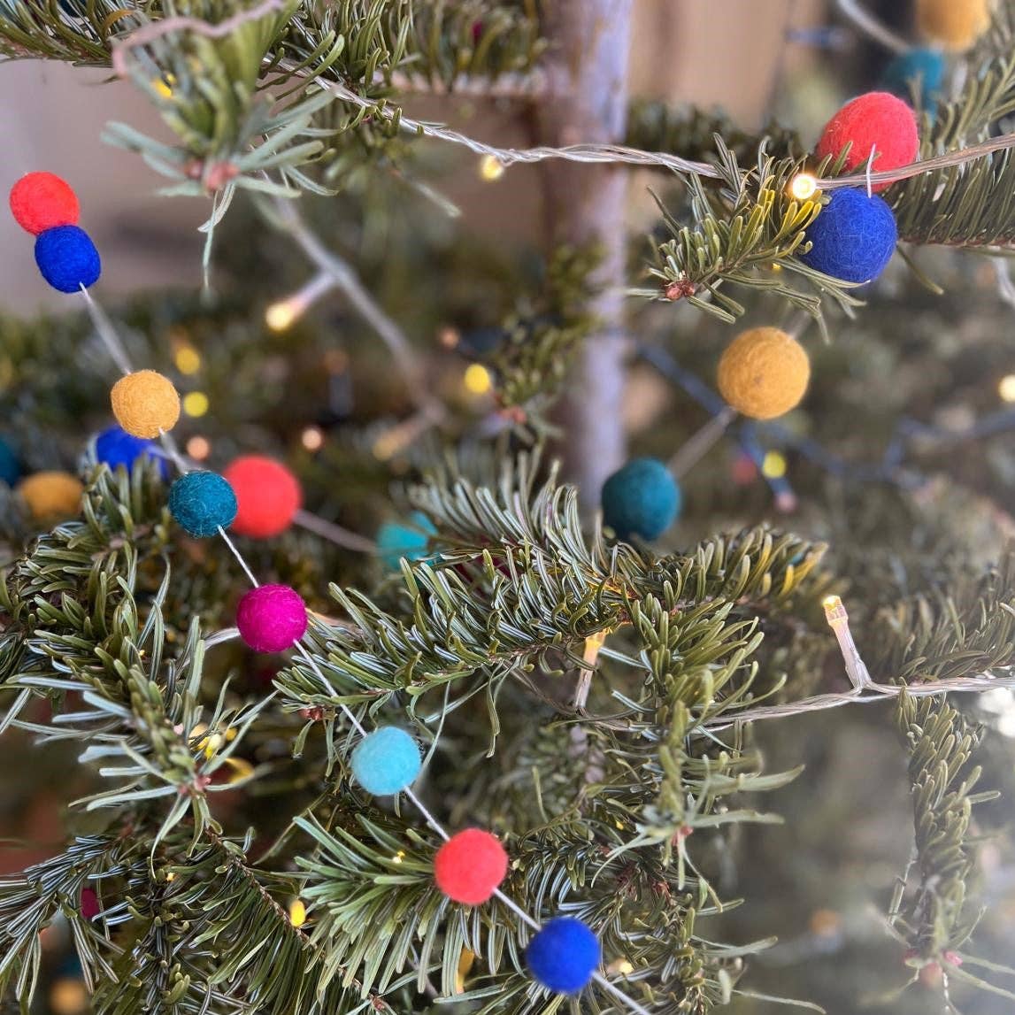 TARULATA Boho Felt Ball Pompom Garland 200cm
