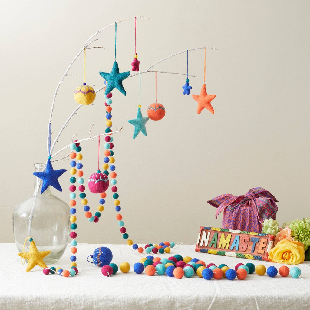 TARULATA Boho Felt Ball Pompom Garland 200cm